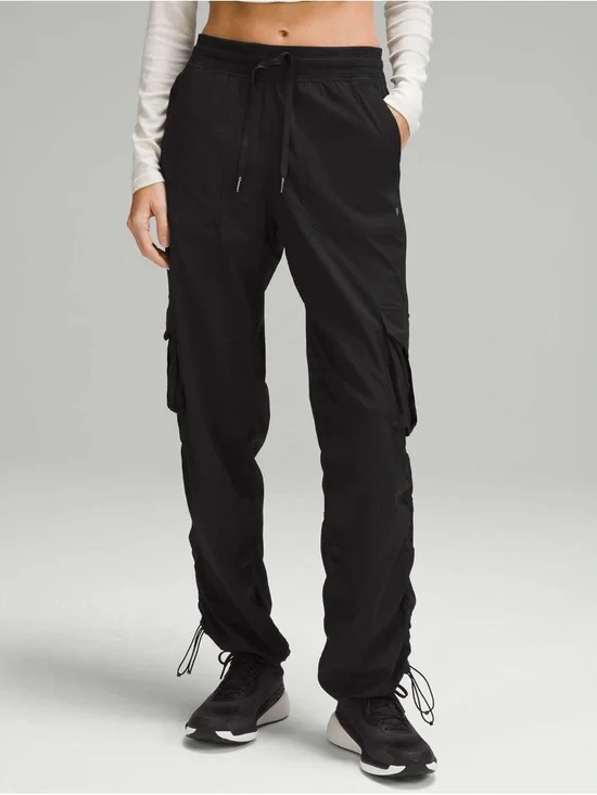 Lululemon Dance Studio Relaxed-Fit Mid-Rise Cargo Pant in Black - Picture 4 of 4